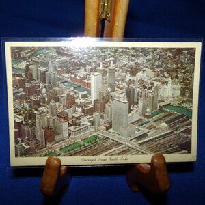 Vintage Full Color Photo Postcard - North Side - Chicago, Illinois